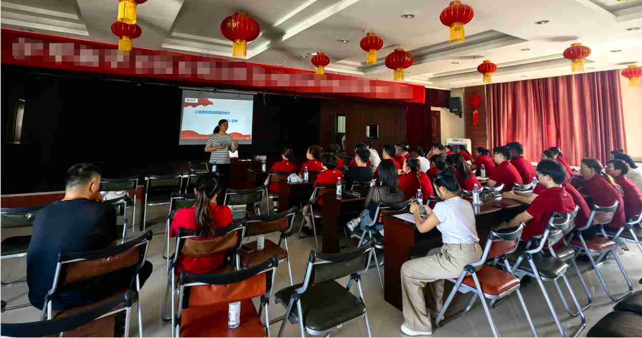 生鮮王牌實戰(zhàn)練兵記：家鄉(xiāng)好超市上演“理論+實操”超強培訓(xùn)！